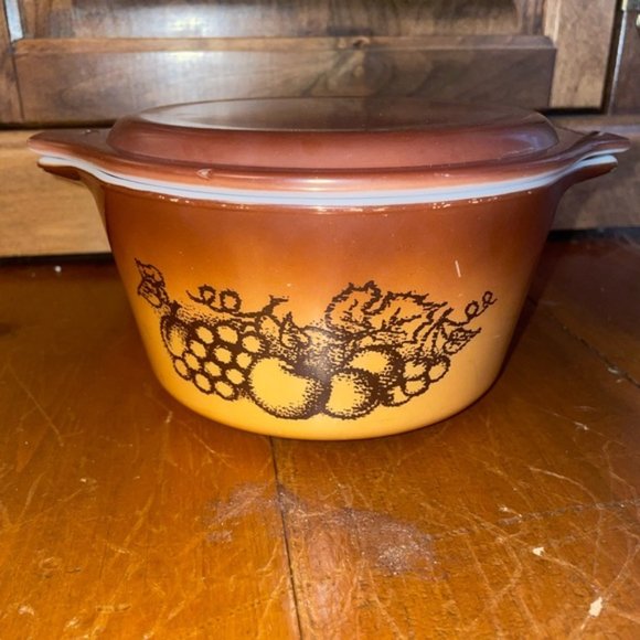 Vintage Pyrex Old Orchard 473 1qt Dish with Lid - Picture 2 of 9